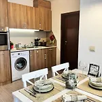 Apartamento Emis Alpine Retreat - Modern & Cozy & Bright Bansko