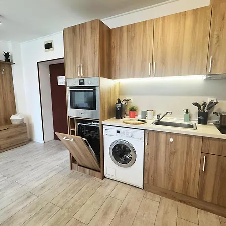 Emis Alpine Retreat - Modern & Cozy & Bright Διαμέρισμα